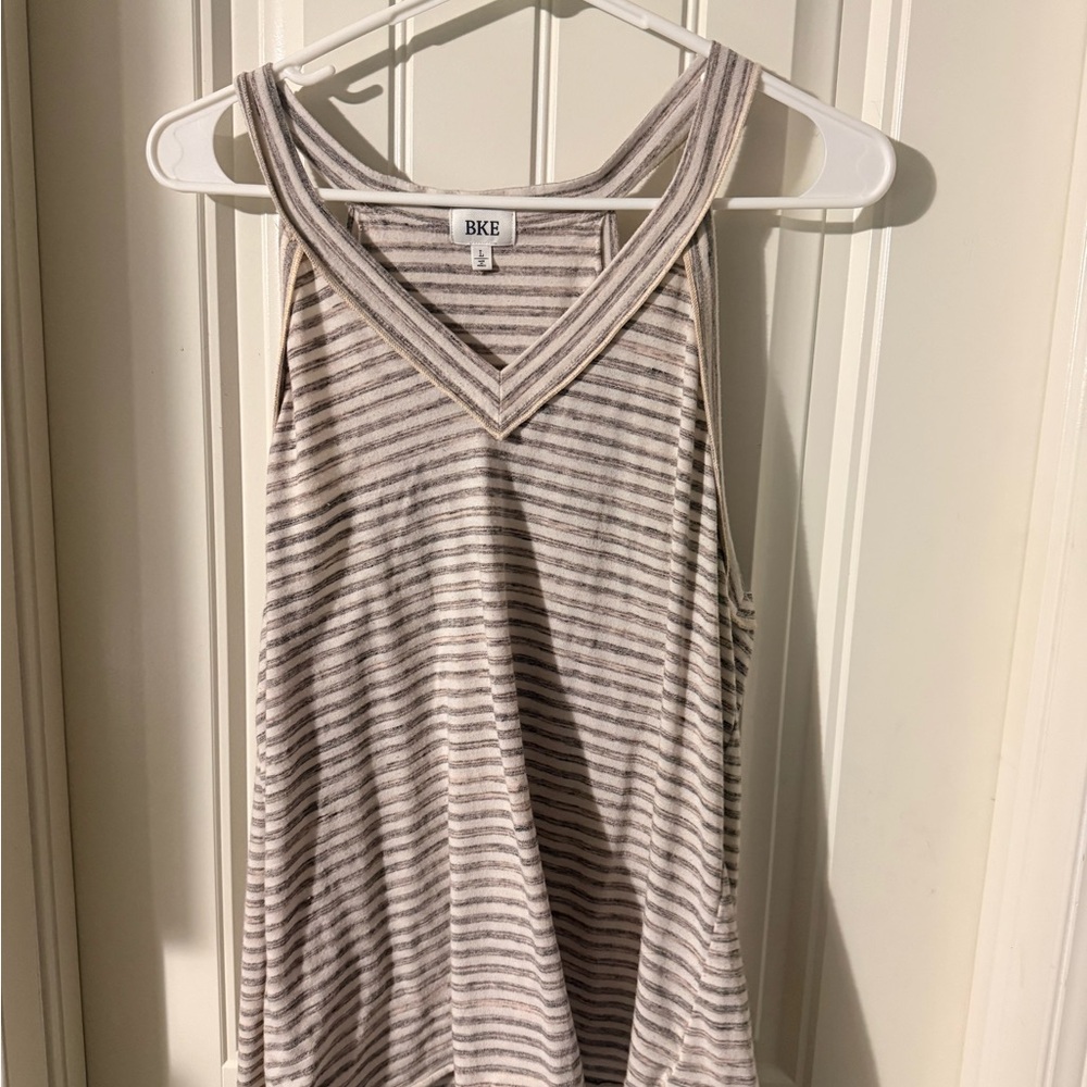 BKE V-Neck Striped Cream Tank Top